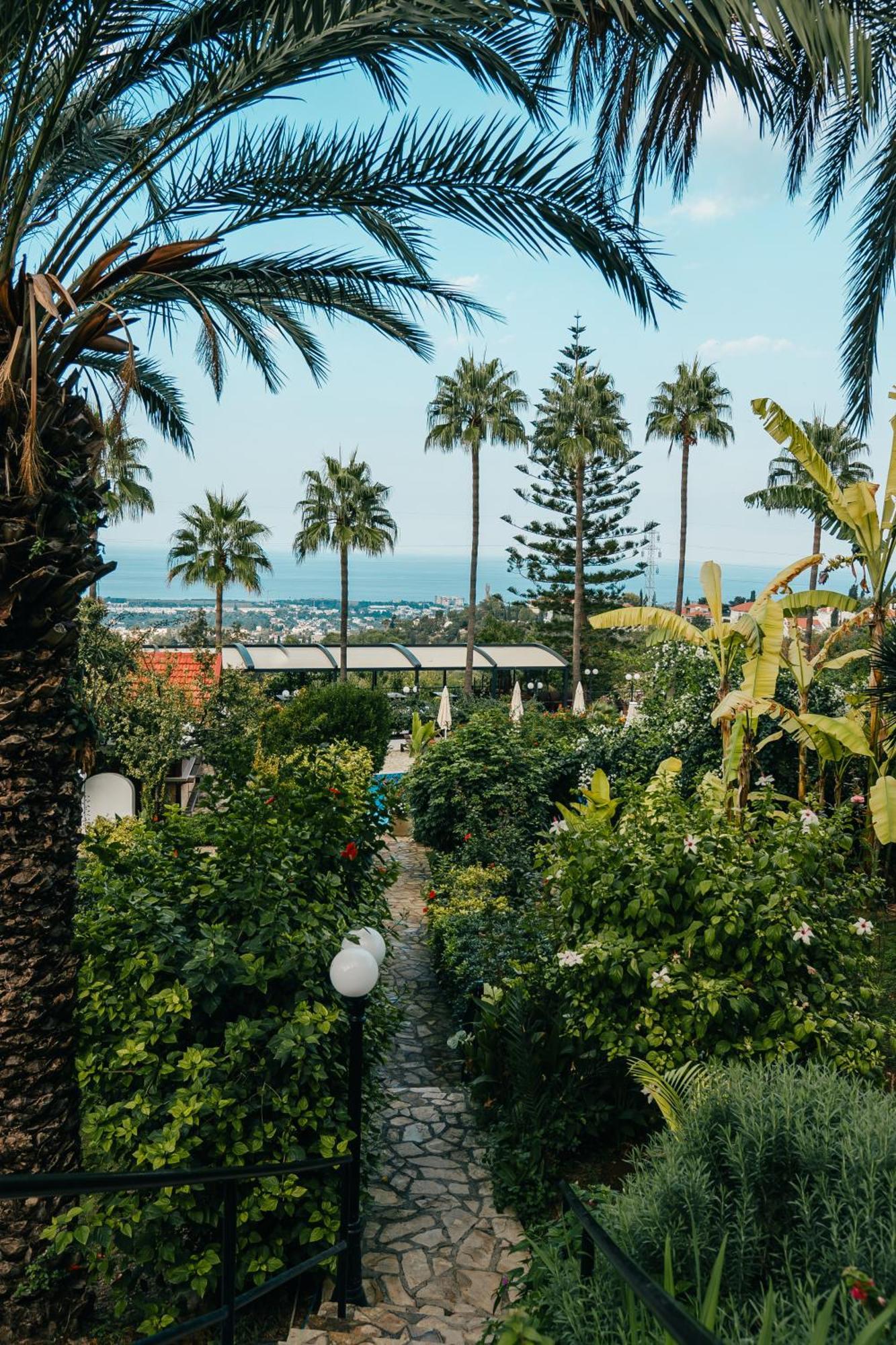 Bellapais Gardens旅舍 外观 照片